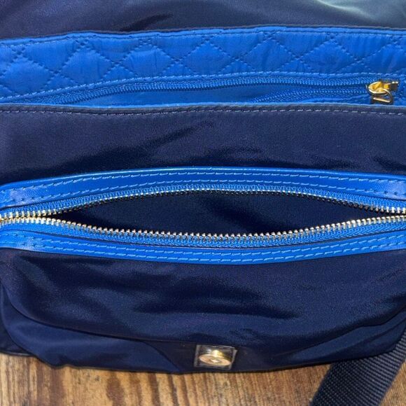 Tory Burch Perry nylon shoulder/crossbody purse bag blue colorblock - Picture 10 of 12